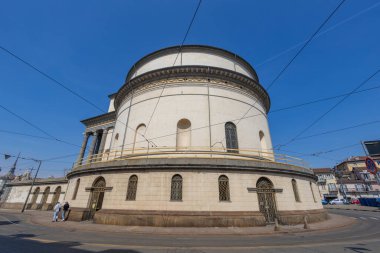 TURIN, ITALY, 11 NİSAN 2023 - Torin 'deki Gran Madre di Dio Kilisesi (Torino), Piedmont, İtalya