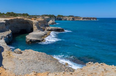 Melendugno 'daki Sant' Andrea Yığınları, Salento bölgesi, Lecce, Puglia, İtalya