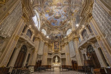 GENOA, İTALYA, Ekim 14. 2023 - İtalya 'nın Cenova kentinde Aziz Philip (San Filippo) konuşmasının merkezi