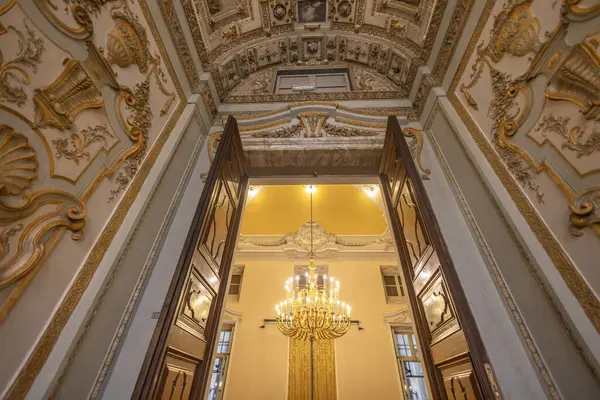 GENOA, ITALY, JANUARY 19, 2024 - Tobia Pallavicino veya Carrega Sarayı - Kataldi, Ceneviz Ticaret Odası, İtalya