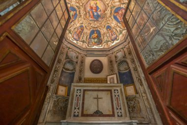 GENOA, ITALY, HAZİRAN 20, 2024 - Centurione Pitto Sarayı 'nın tarihi merkezi, İtalya