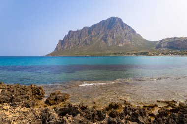 Custonaci 'deki Cornino Körfezi, Trapani, Sicilya, İtalya