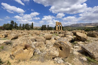 Dioscuri Tapınağı, Castor ve Pollux Tapınağı Tapınaklar Vadisi, Agrigento, Sicilya, İtalya