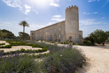 Ragusa, Sicilya, İtalya yakınlarındaki Donnafugata Kalesi manzarası