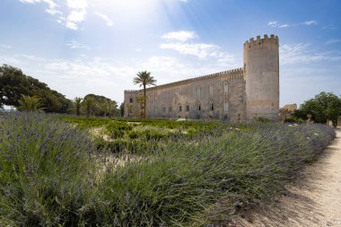 Ragusa, Sicilya, İtalya yakınlarındaki Donnafugata Kalesi manzarası