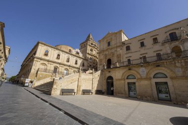 NOTO, ITALY, 22 Haziran 2023 - St. Francis of Assisi Kilisesi Noto, Syracuse, Sicilya, İtalya