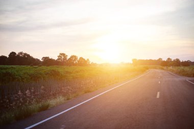 Gün batımına Giden Yol