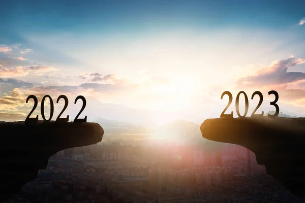 2023新年理念 2023年的轮廓与天空 准备迎接2023年新年派对 — 图库照片