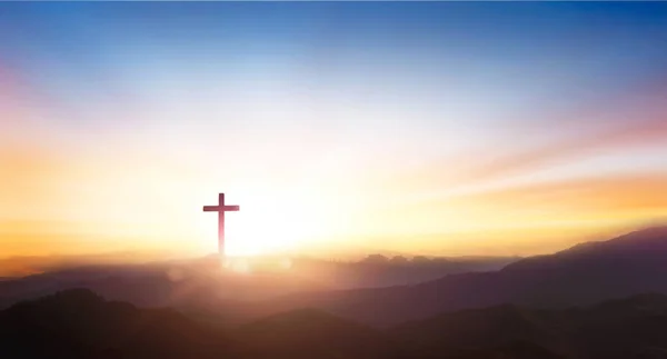 Silhueta Cruz Crucifixo Montanha Pôr Sol Céu Fundo — Fotografia de Stock