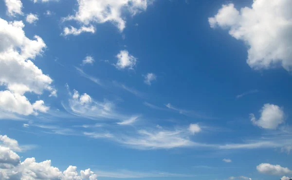 Kék Fehér Felhők Természet Szabadban — Stock Fotó
