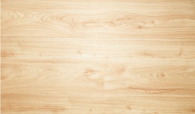 Hardwood akçaağaç basketbol sahasının zemini yukarıdan görünüyor.