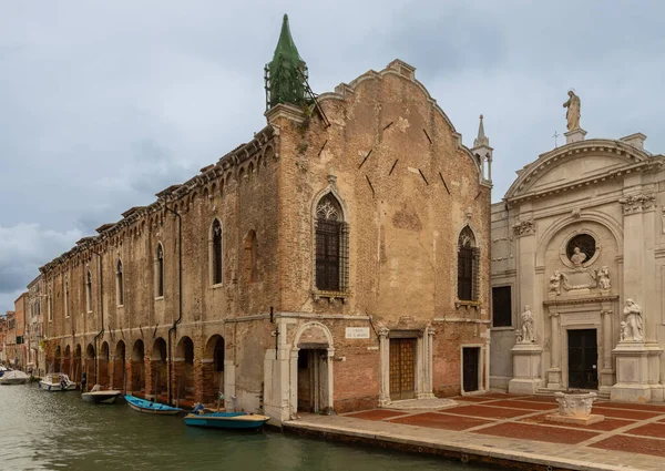 Panoramatické Vystavení Náměstí Campo Abbazia Benátkách Během Dne Který Nachází — Stock fotografie