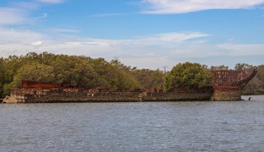 Adelaide 'de gemi enkazı tespit edildi. Pas, Bahçe Adası Gemi Mezarlığı, Adelaide, Avustralya' da birkaç gemi bulabilseydiniz....