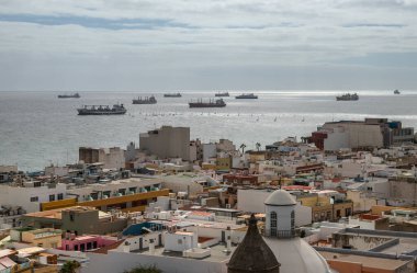Las Palmas şehri, Gran Canaria İspanya 'nın başkenti.