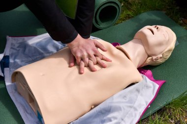 İlk CPR Tıbbi Eğitimi