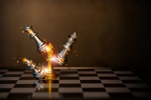 Goldenes Schach Die Geschäftsstrategie Des Gegners Für Zukünftige Siege Nutzen — Stockfoto