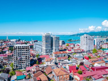 Güneşli havalarda Eski Şehir manzarası