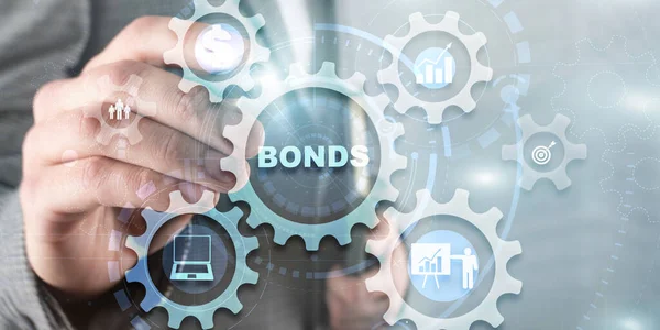 Affärsman Klickar Inskriptionsobligationer Koncept För Obligationsfinansiering Bankteknik — Stockfoto