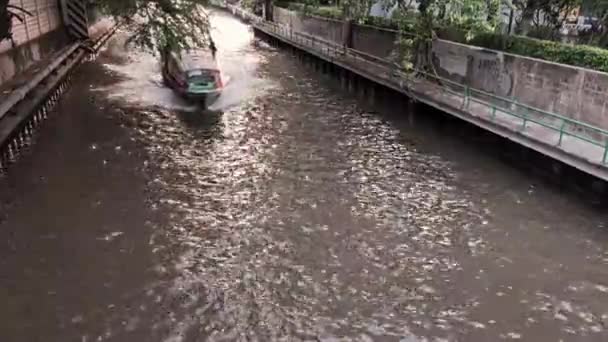 Μπανγκόκ Ταϊλάνδη Μάιος 2023 Γρήγορη Βάρκα Στο Ποτάμι Στο Μπανγκόκ — Αρχείο Βίντεο