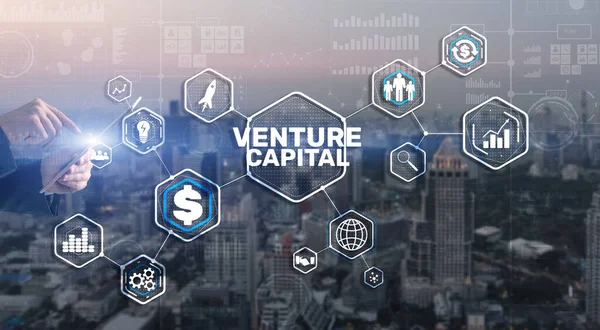 Riskkapital Investerarkapital Affärsman Trycker Virtuell Skärm Inskription — Stockfoto