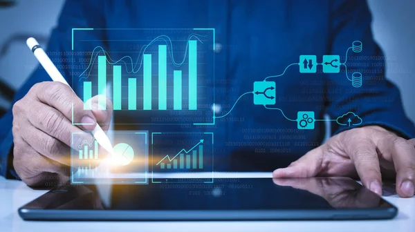Business Analytics Data Management System Koncepcje Komputerach Generowania Raportów Kluczowych Obraz Stockowy