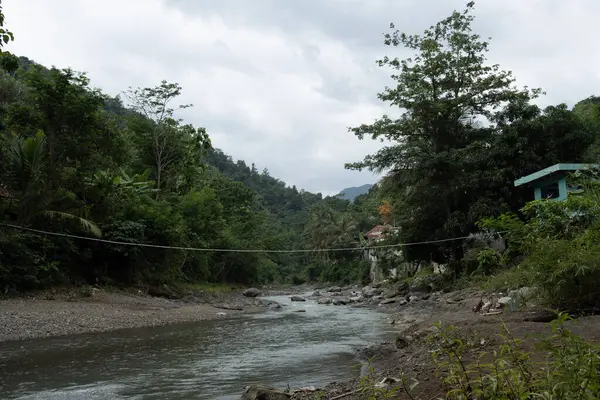 Köydeki nehirler hala temiz ve kirlenmemiş. 