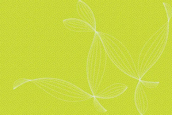 batik çiçek taç yaprağı motifi beyaz çizgili ve limon arkaplanlı küçük siyah noktalı desenli.