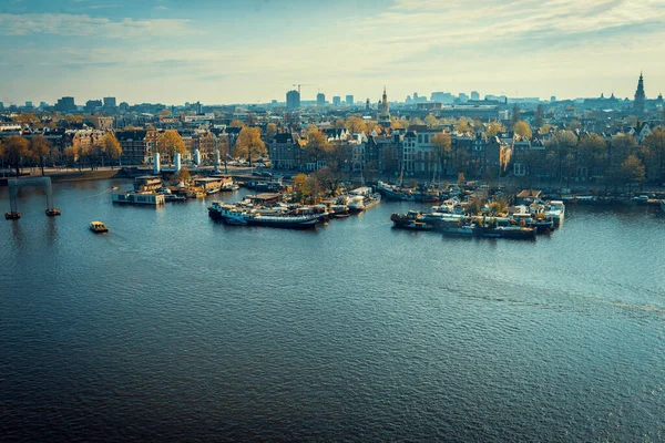 Panoramiczny Widok Amsterdam Harbor Uszkodzony Obraz — Zdjęcie stockowe