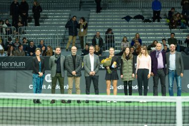 Andorra La Vella, Andorra. - 4 Aralık 2022: Hırvat Ana Konjuh, Andorra 'nın Andorra kentinde 4 Aralık' ta düzenlenen Poliesportiu d Andorra tenis turnuvasında Credit Andorra Açık Tenis Federasyonu (WTA) ikincilik ödülünü kazandı.,