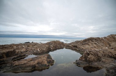 Uruguay 'ın La Pedrera kentindeki Playa del Desplayado' da gün batımı.