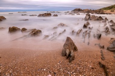 Uruguay 'ın La Pedrera kentindeki Playa del Desplayado' da gün batımı.