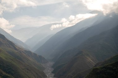 Termas de Reyes, Arjantin Cumhuriyeti 'nin Jujuy eyaletinde Reyes Nehri' ni görebileceğiniz bir yer..