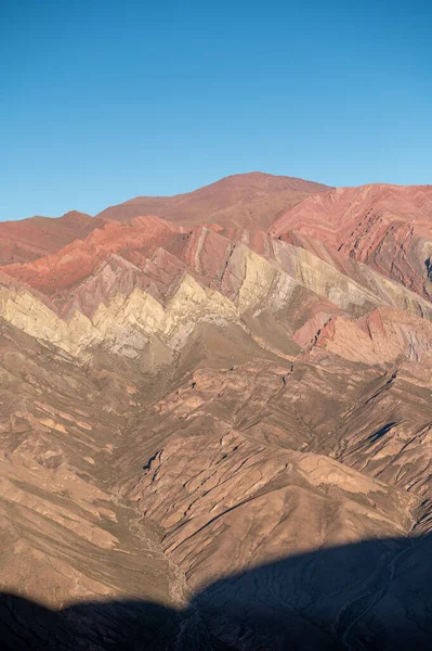 セラーヌ ホルノカル ケブラーダ ハマハカの14色の丘 ジュジュジー アルゼンチン — ストック写真