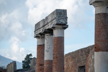 Pompeii, İtalya: 16 Kasım 2023: Antik Pompeii kentinin (UNESCO Dünya Mirası Alanı) detayları Kasım 2023.
