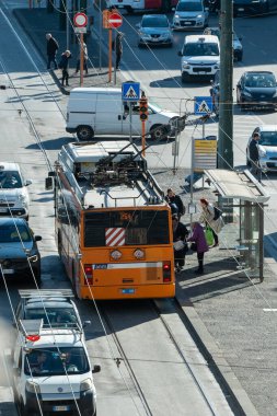 Napoli, İtalya: 18 Kasım 2023: Napoli Piazza Garibaldi 'de Panorama.