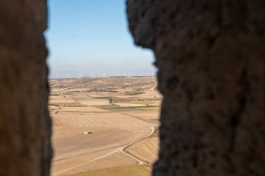 Castrojeriz Kalesi 'nden Burgos' taki Castilla y Leon kırsalındaki Carealera Platosu 'na görüntüler.