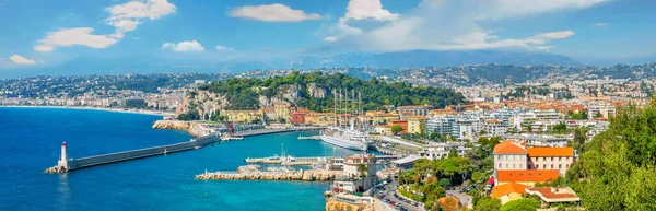 Panoramiczny Widok Wybrzeże Miasto Wzdłuż Riwiery Francuskiej Widokiem Port Nicei — Zdjęcie stockowe