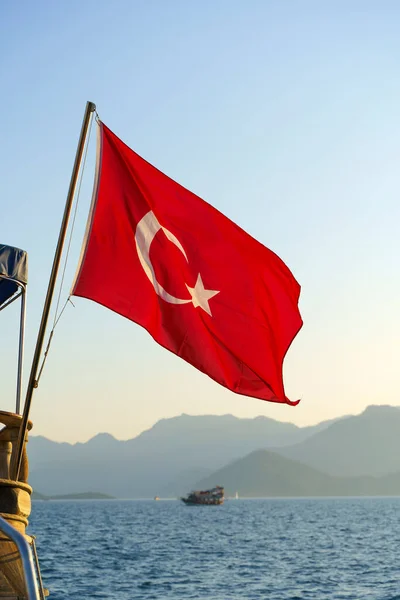 Фон Турецкого Флага Красный Текстильный Флаг Турции Улицах Стамбула Праздничные — стоковое фото