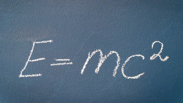 Science Formula Blackboard Study Physics Hand Draws Chalk Knowledge Study — Stock Photo, Image