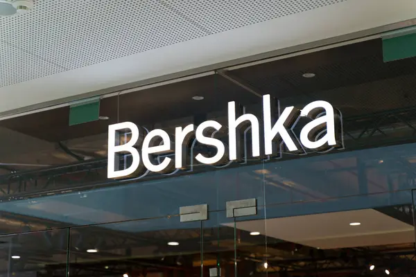 Varsó Lengyelország 2024 Március Bershka Áruház Brand Bershka Cég Kiváló — Stock Fotó