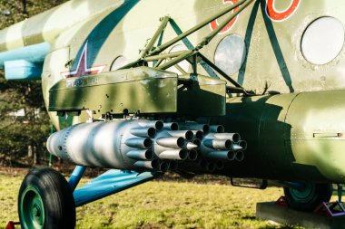 Minsk, Belarus - 29 Ocak 2025 Mil Mi-8T helikopteri. Sovyetler Birliği 'nin SSCB hava kuvvetleri askeri helikopteri. Yüksek kalite fotoğraf