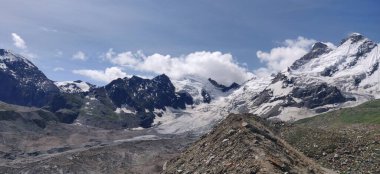 Himachal, India - July 11th, 2022 : Beautiful Landscape of Himalayan Range, Mountains in India, Nature Photo