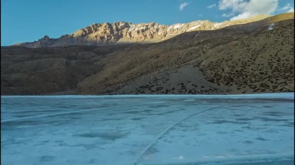 Захід Сонця Над Замерзлим Озером Гімалаях Тімелапс — стокове відео