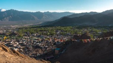 Leh Şehir Gününden Gece Zamanlamasına