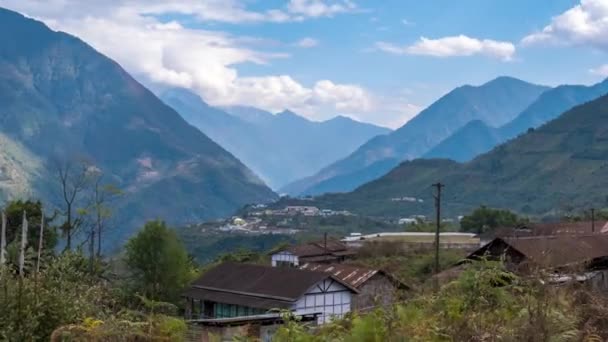 Timelapse Dans Une Petite Ville Dans Les Montagnes Arunachal — Video