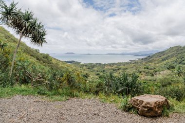 Hawaii Oahu 'nun yeşil manzarası