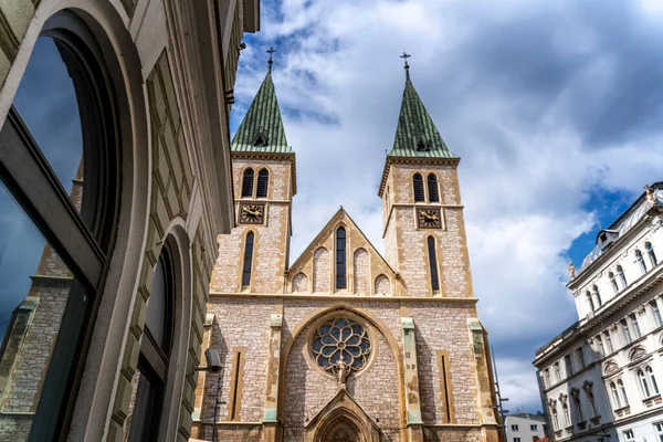 Собор Святого Серця Або Сараєвський Собор Подорожують Боснії Балканах Чудовий — стокове фото