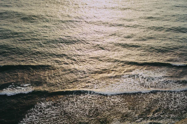 Ωκεανός Και Κύματα Ηλιοβασίλεμα Όμορφο Φόντο Της Φύσης — Φωτογραφία Αρχείου