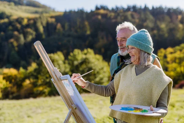Senior Couple Painting Surrounded Autumn Nature — Stock Photo, Image