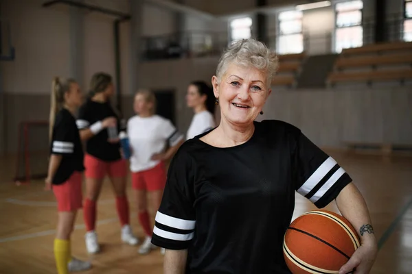 Senior Woman Posing Basketball Ball Womans Match — стоковое фото